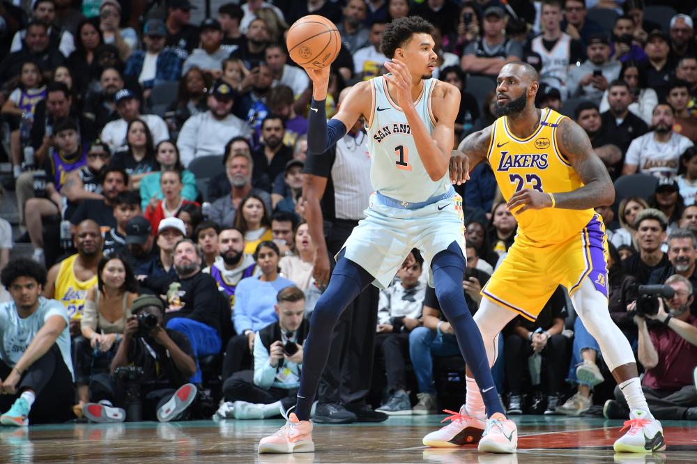 金球奖与巴 金球奖与巴