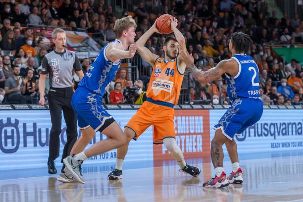 吸引了众多 吸引了众多